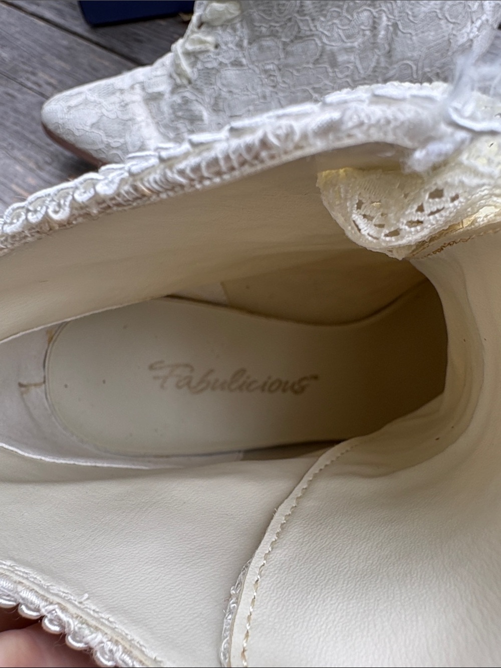 Fabulicious Ivory Lace-Up Victorian 30 Ankle Boots Size 6 - Picture 6 of 12
